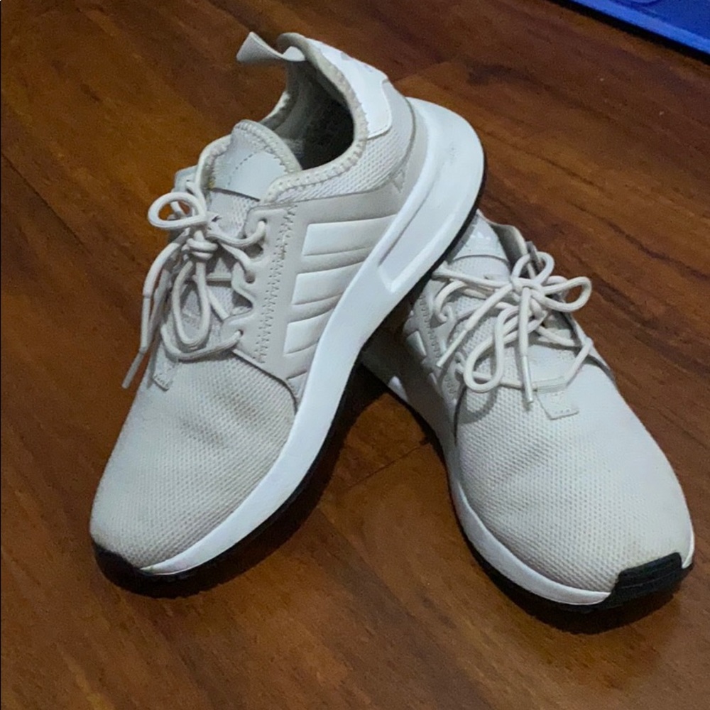 Adidas light grey ortholite size 3.5